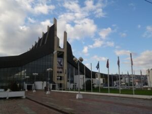 ホールのような建造物